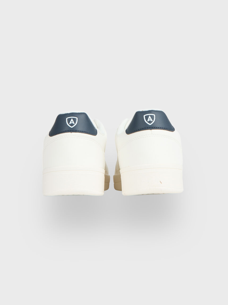SNEAKERS LION