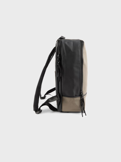 MOCHILA RUBBER