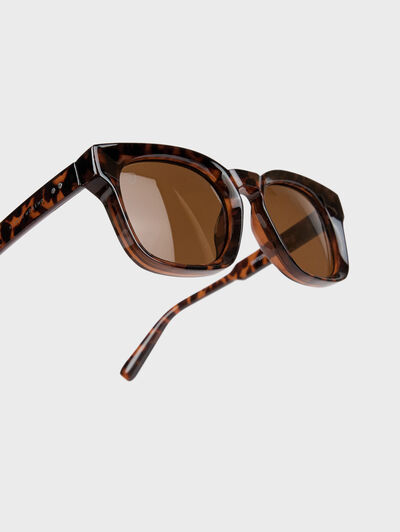 GAFAS STUDIO