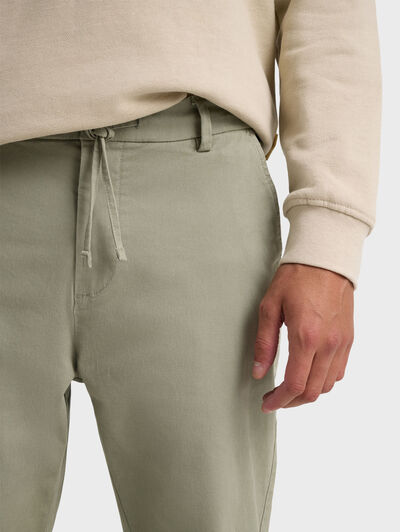 PANTALON ARNOLD VERDE