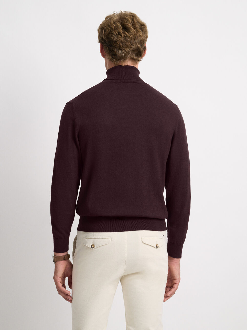 JERSEY ROLL COLLAR