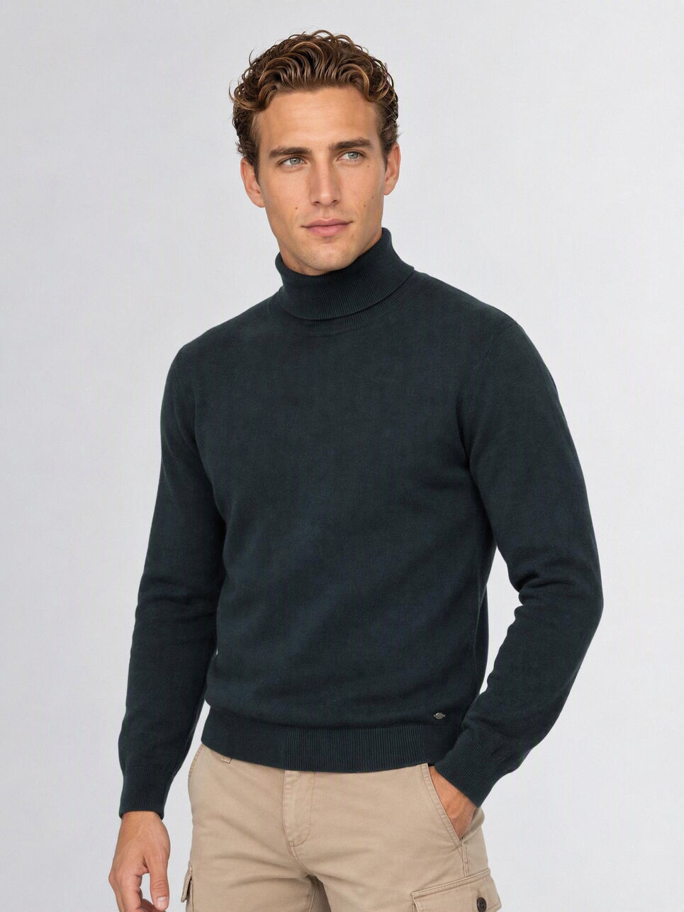 JERSEY ROLL COLLAR