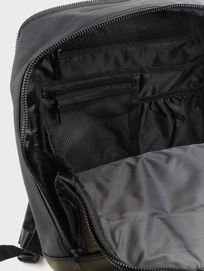 MOCHILA RUBBER