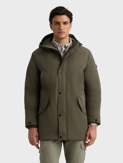 PARKA SHAW