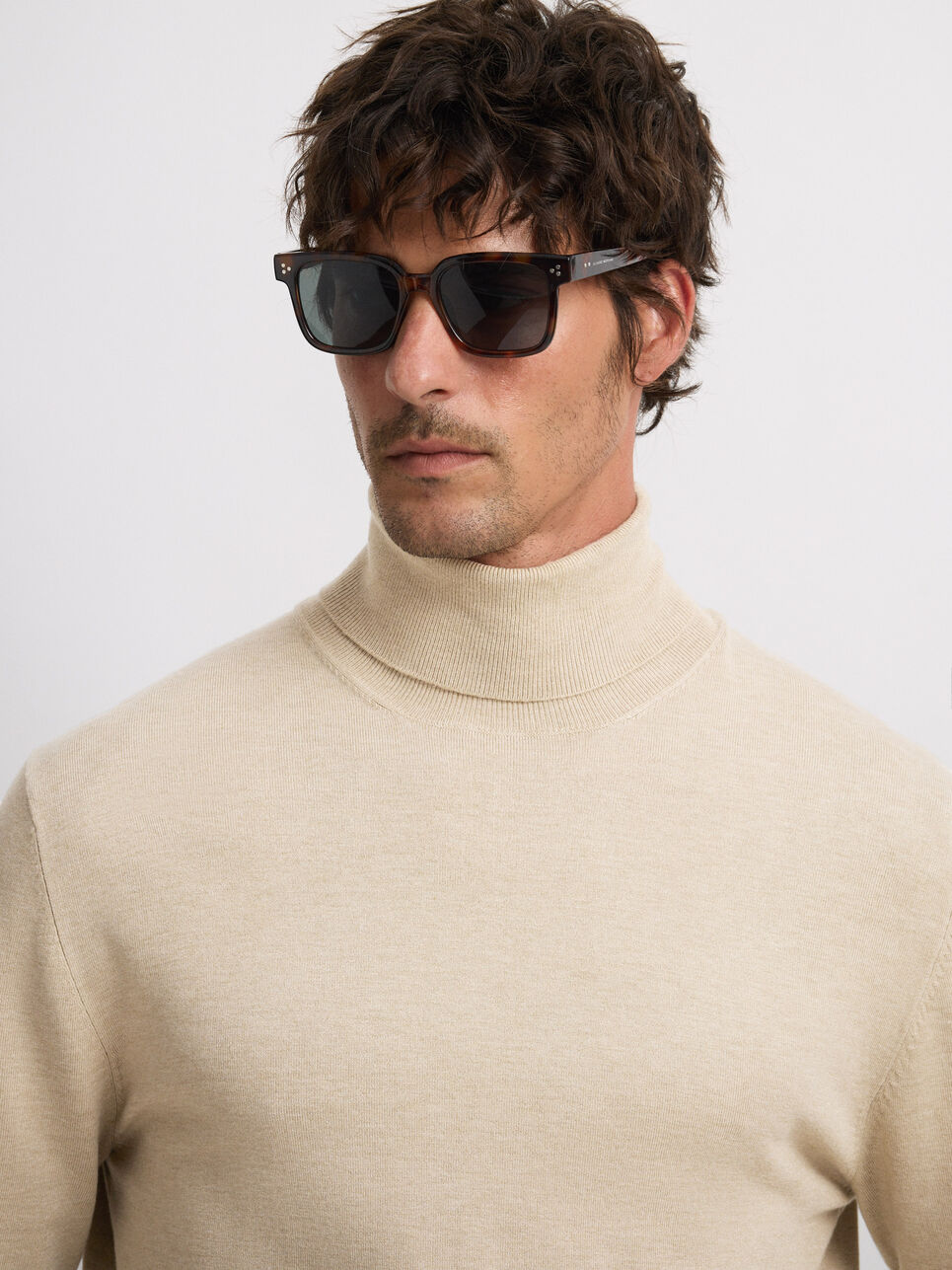 JERSEY CUELLO VUELTO