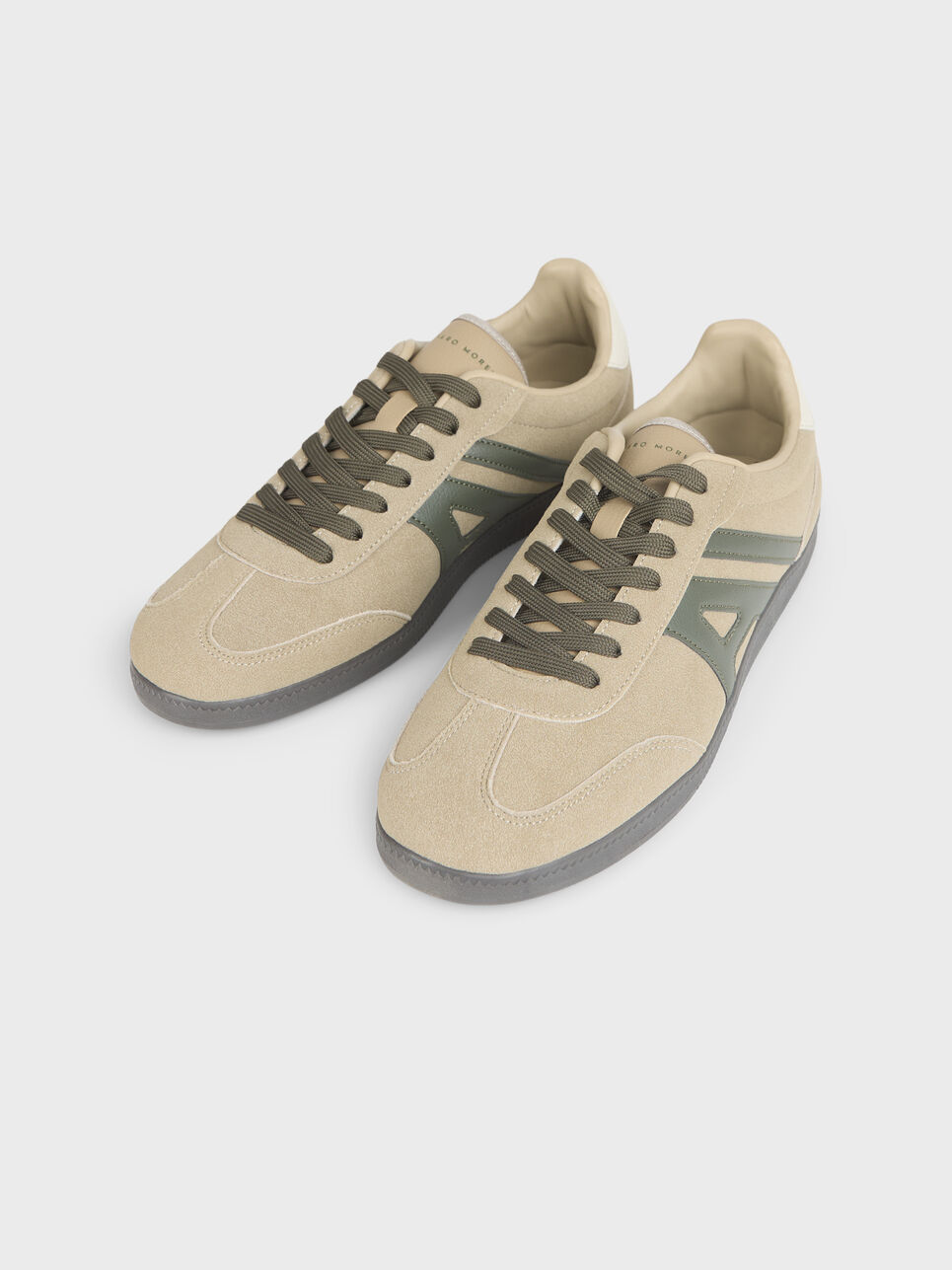 SNEAKERS ROGER