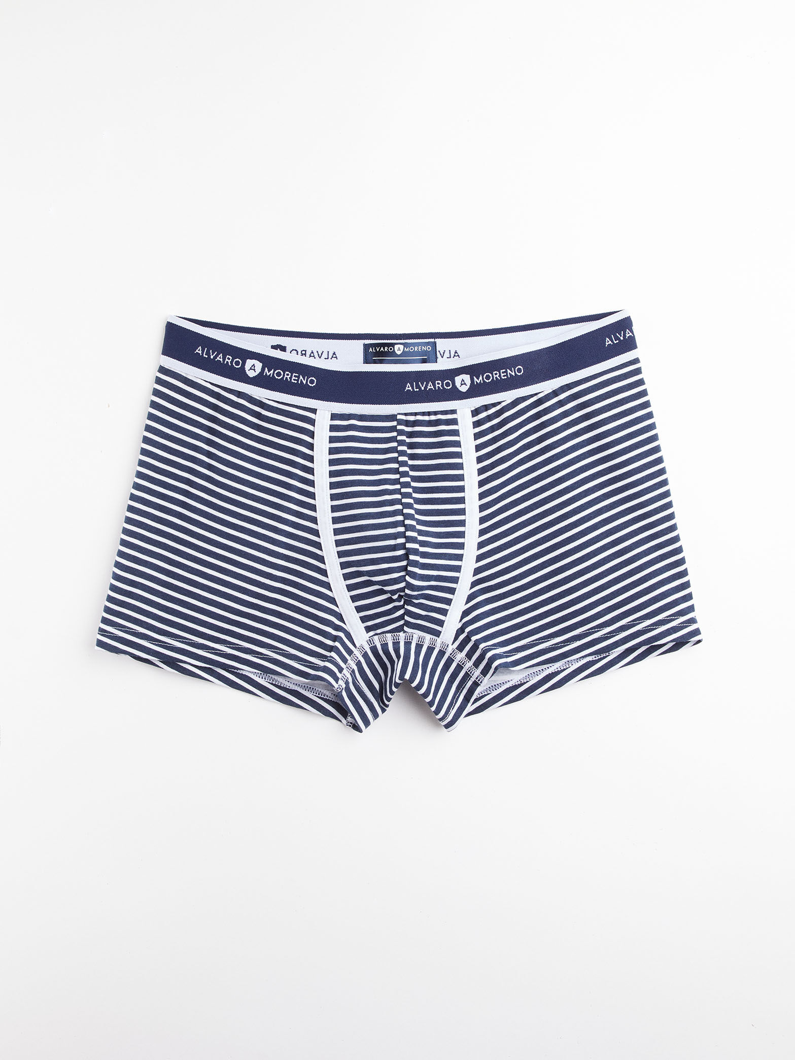 Ropa Interior | Álvaro Moreno
