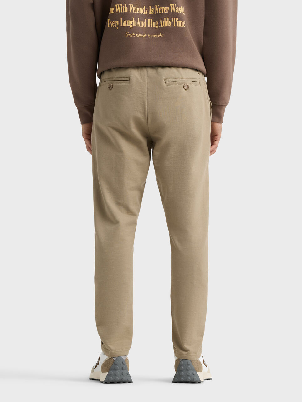 JOGGER CHINO PUNTO