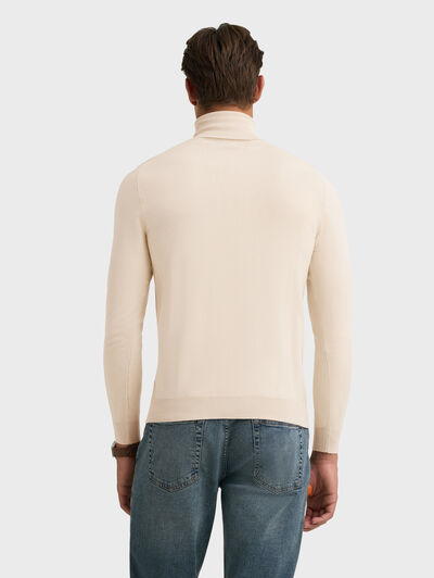 JERSEY CUELLO VUELTO