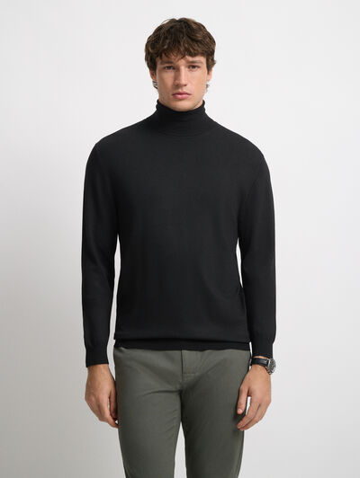JERSEY CUELLO VUELTO NEGRO