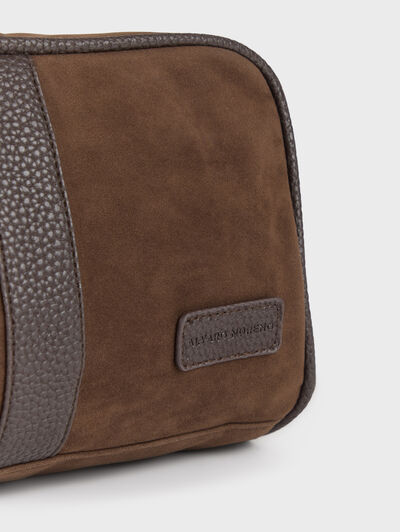 NECESER SUEDE