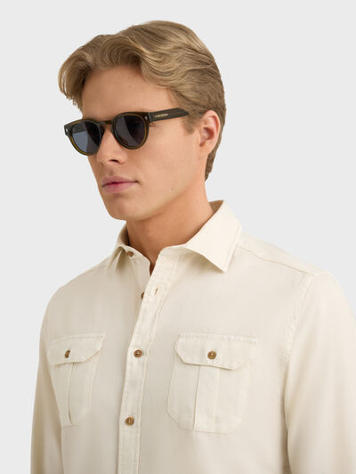 CAMISA PANAMA BOLSILLOS CRUDO