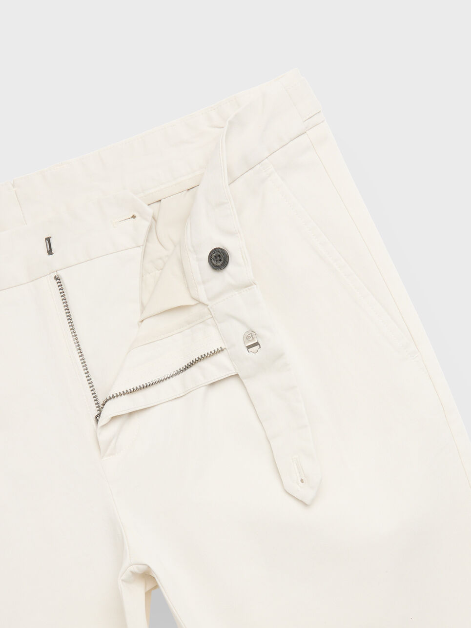 PANTALON CARROT