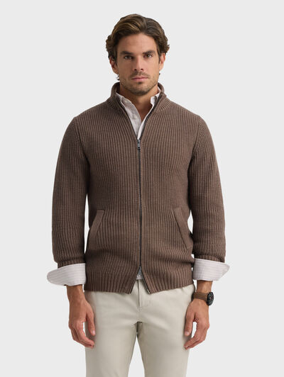 CARDIGAN HECTOR MARRÓN