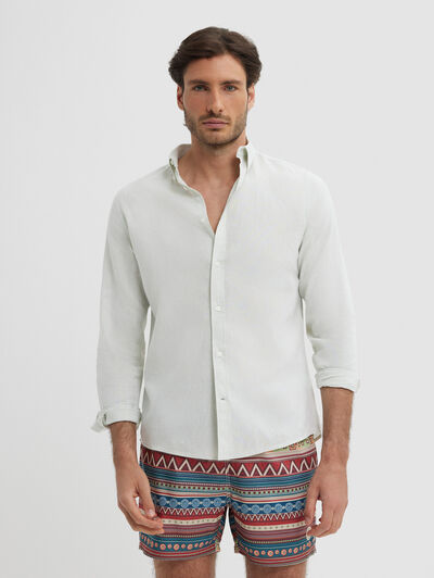 CAMISA LINO C. BOTON VERDE