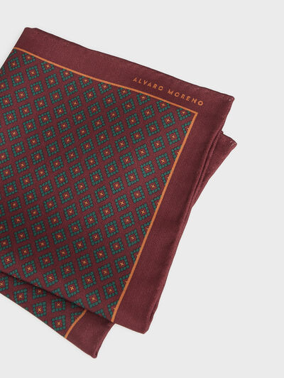 PA&Ntilde;UELO PRINTED BURDEOS