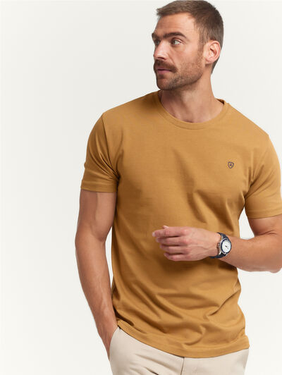 CAMISETA BASICA MOSTAZA