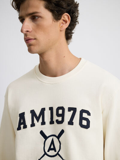 SUDADERA PATCH CRUDO