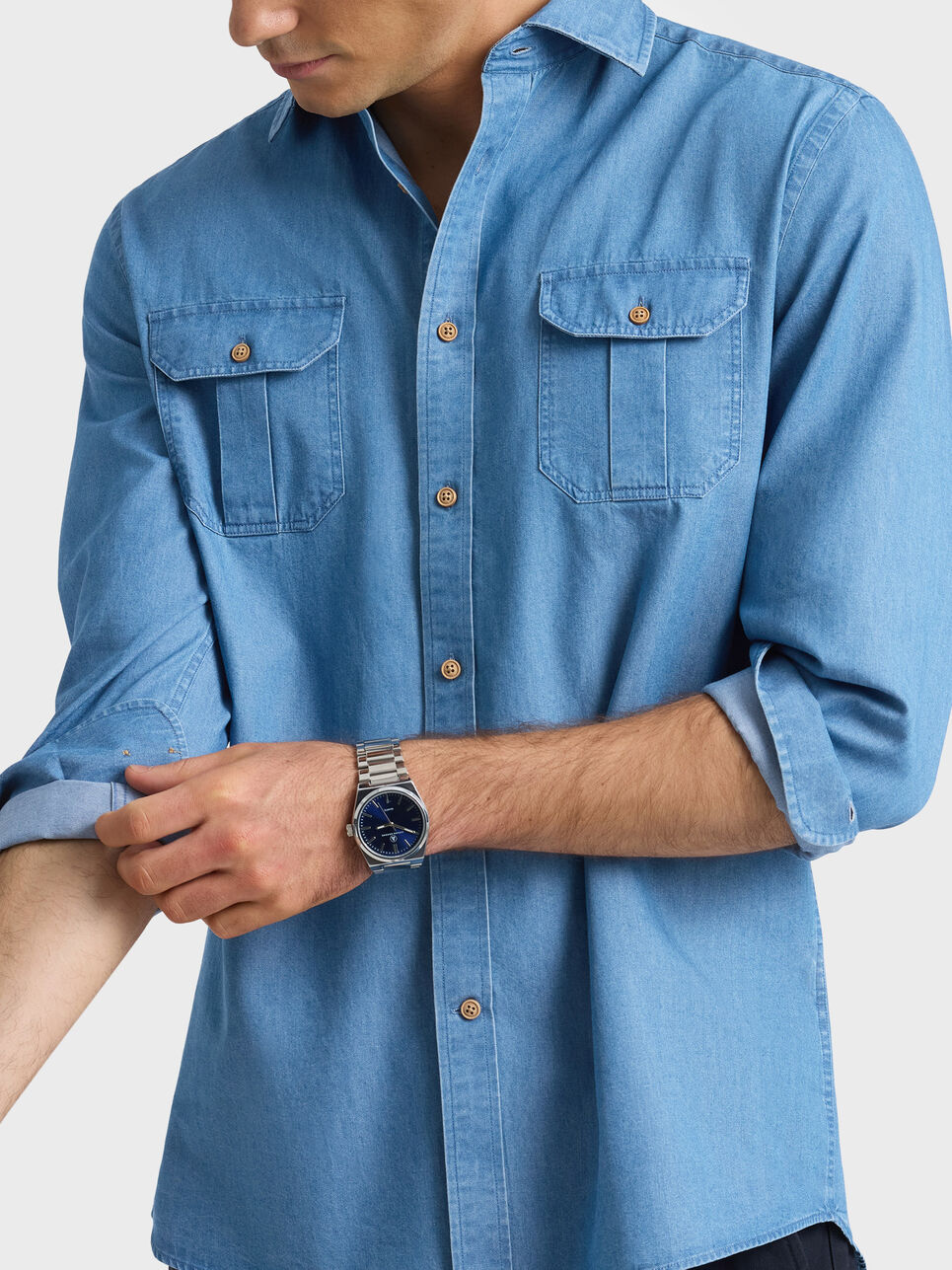 CAMISA DENIM BOLSILLOS