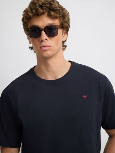 CAMISETA BASICA