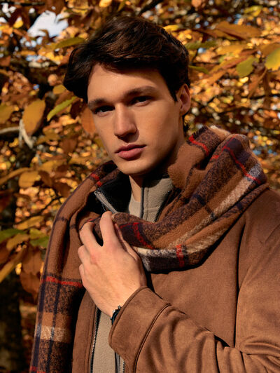 CAZADORA MOSBY MARRÓN