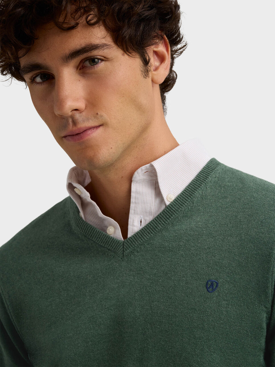 JERSEY V-NECK TRENDY