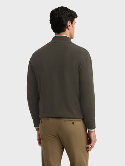 JERSEY BUTTON COLLAR