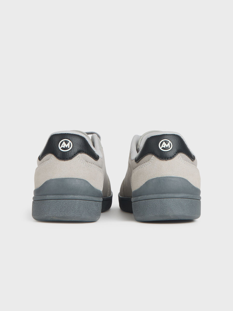 SNEAKERS VARSITY