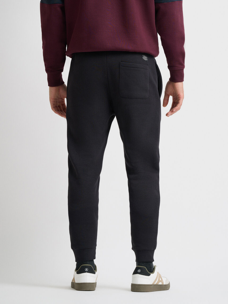 JOGGER BASIC