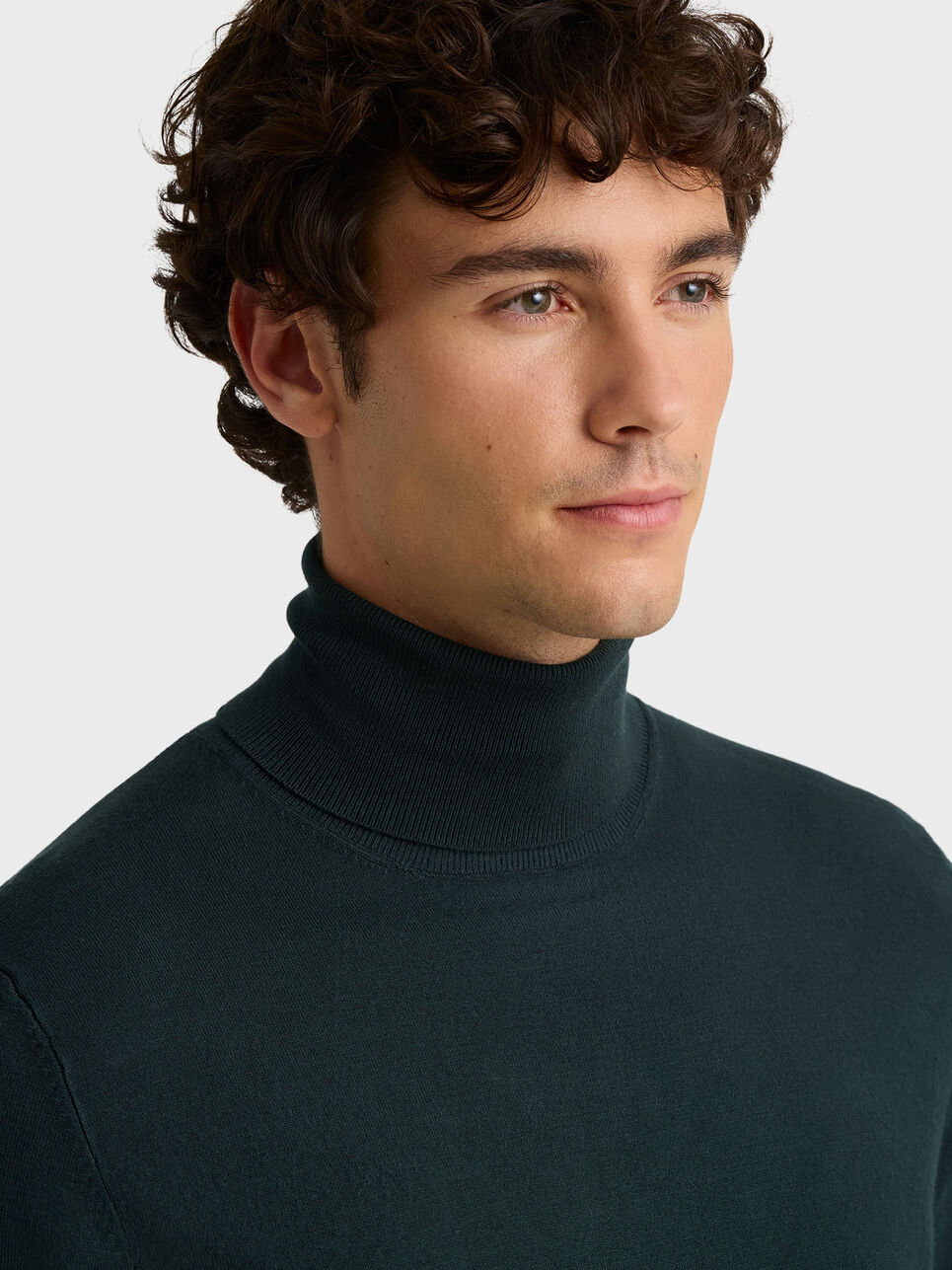 JERSEY CUELLO VUELTO