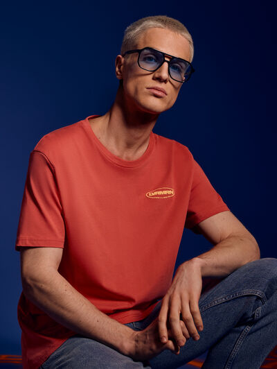 CAMISETA BELIEVE ROJO