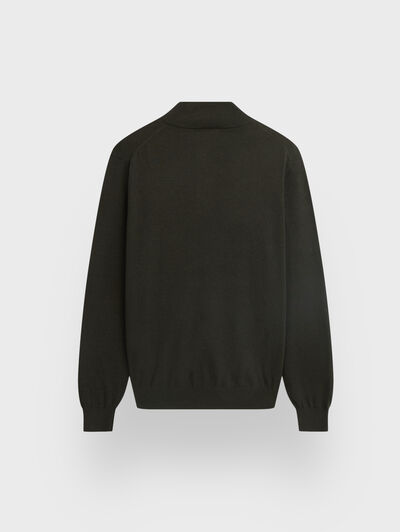 JERSEY BUTTON COLLAR
