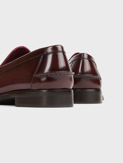 MOCASIN CASTIZO BURDEOS