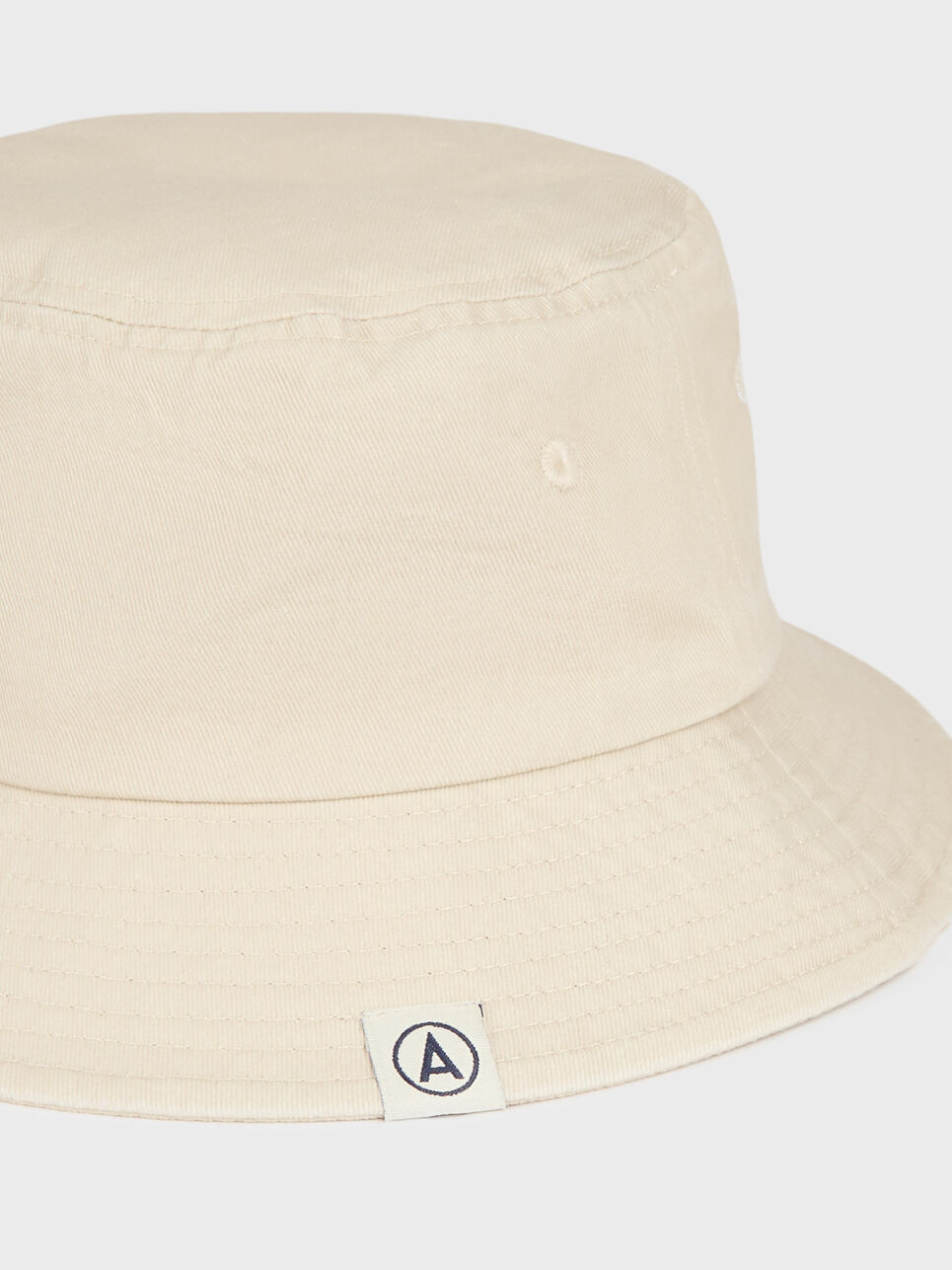 GORRA BUCKET