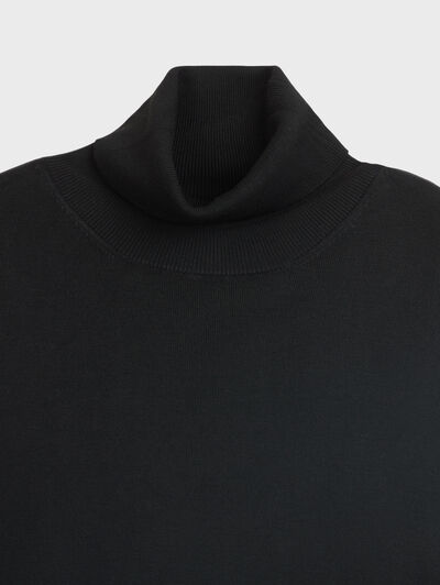 JERSEY CUELLO VUELTO NEGRO
