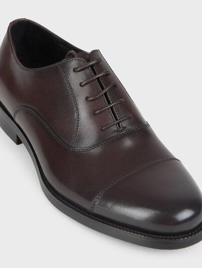 ZAPATOS OXFORD MARR&Oacute;N