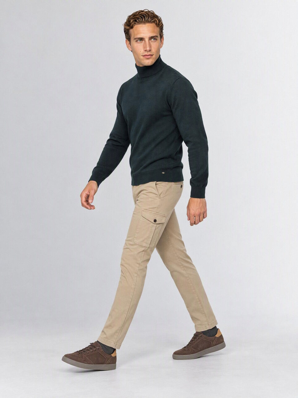 JERSEY ROLL COLLAR