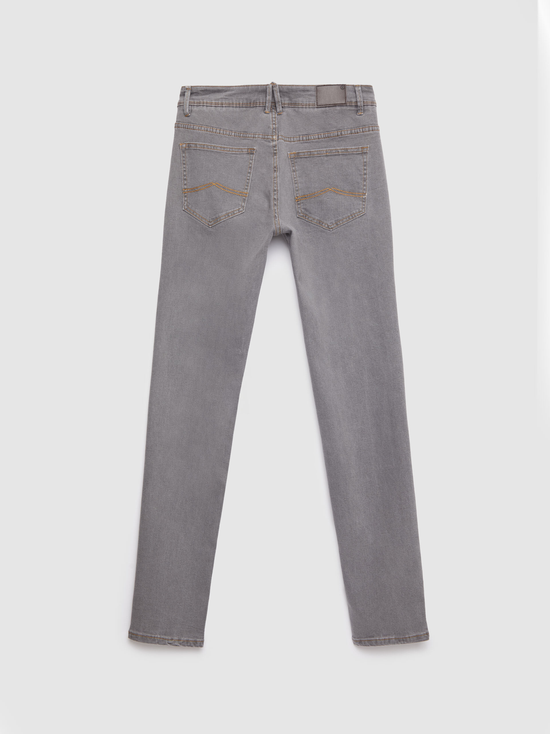 DENIM SLIM BASICO GRIS