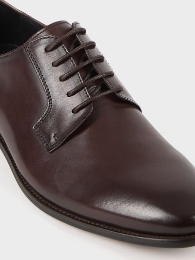 BLUCHER PIEL MARR&Oacute;N