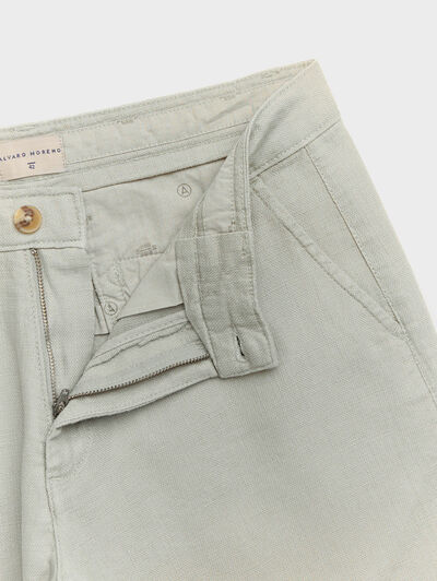 BERMUDA TINTADA VERDE