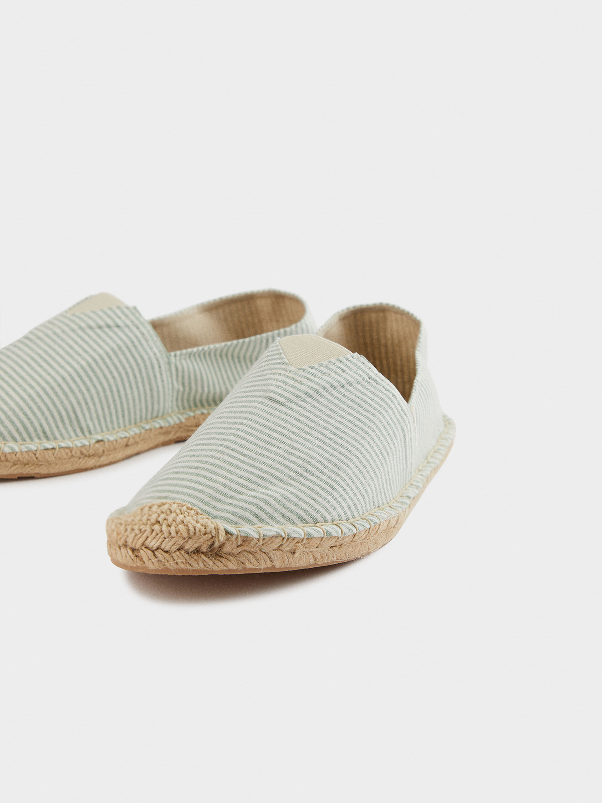 Zapatos | Álvaro Moreno