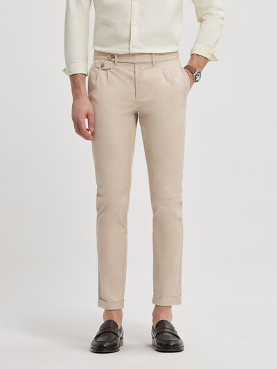 PANTALON CARROT CAMEL