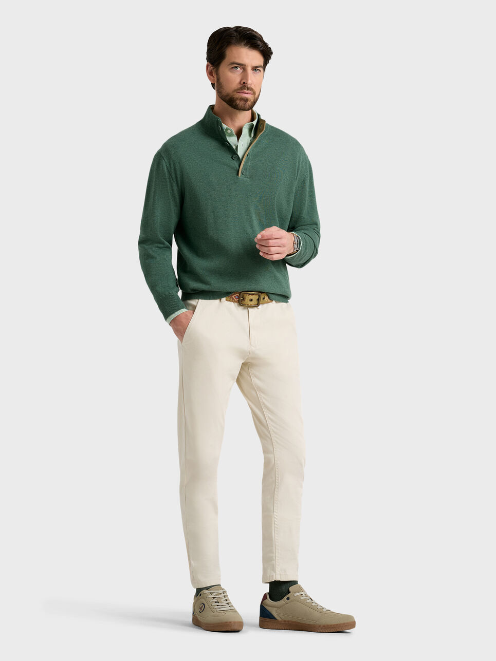 JERSEY BUTTON COLLAR