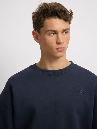 SUDADERA BASICA OVERSIZE AZUL MARINO