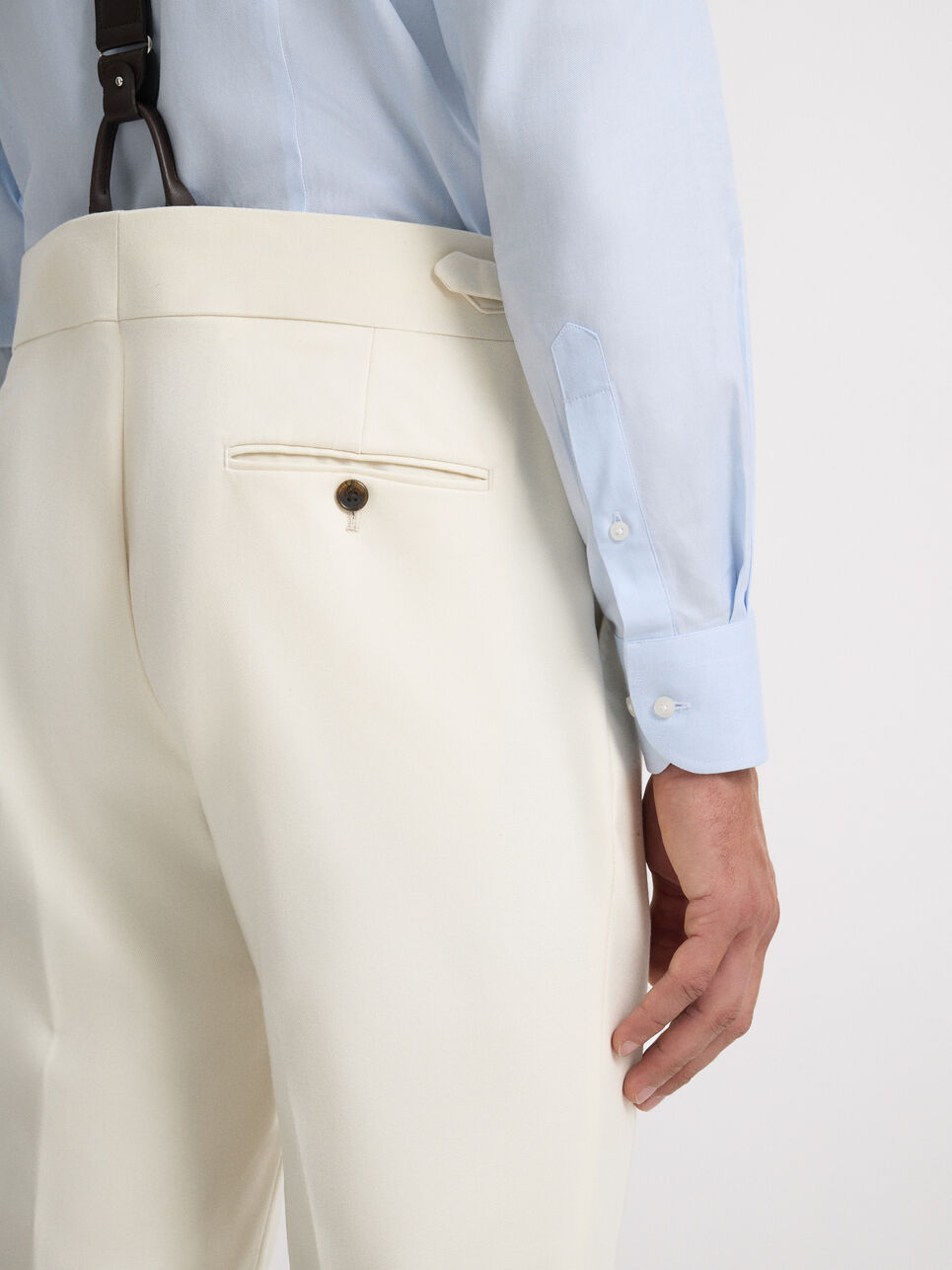 PANTALON GURKHA