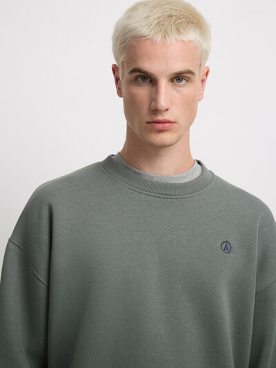 SUDADERA BASICA OVERSIZE VERDE