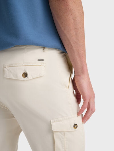 PANTALON CARGO CRUDO