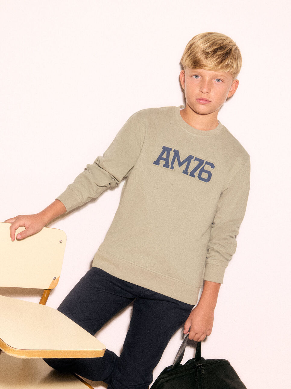 SUDADERA OFFICIAL KIDS