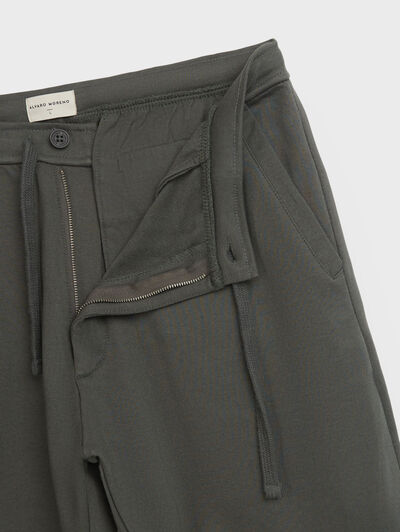 JOGGER CHINO PUNTO