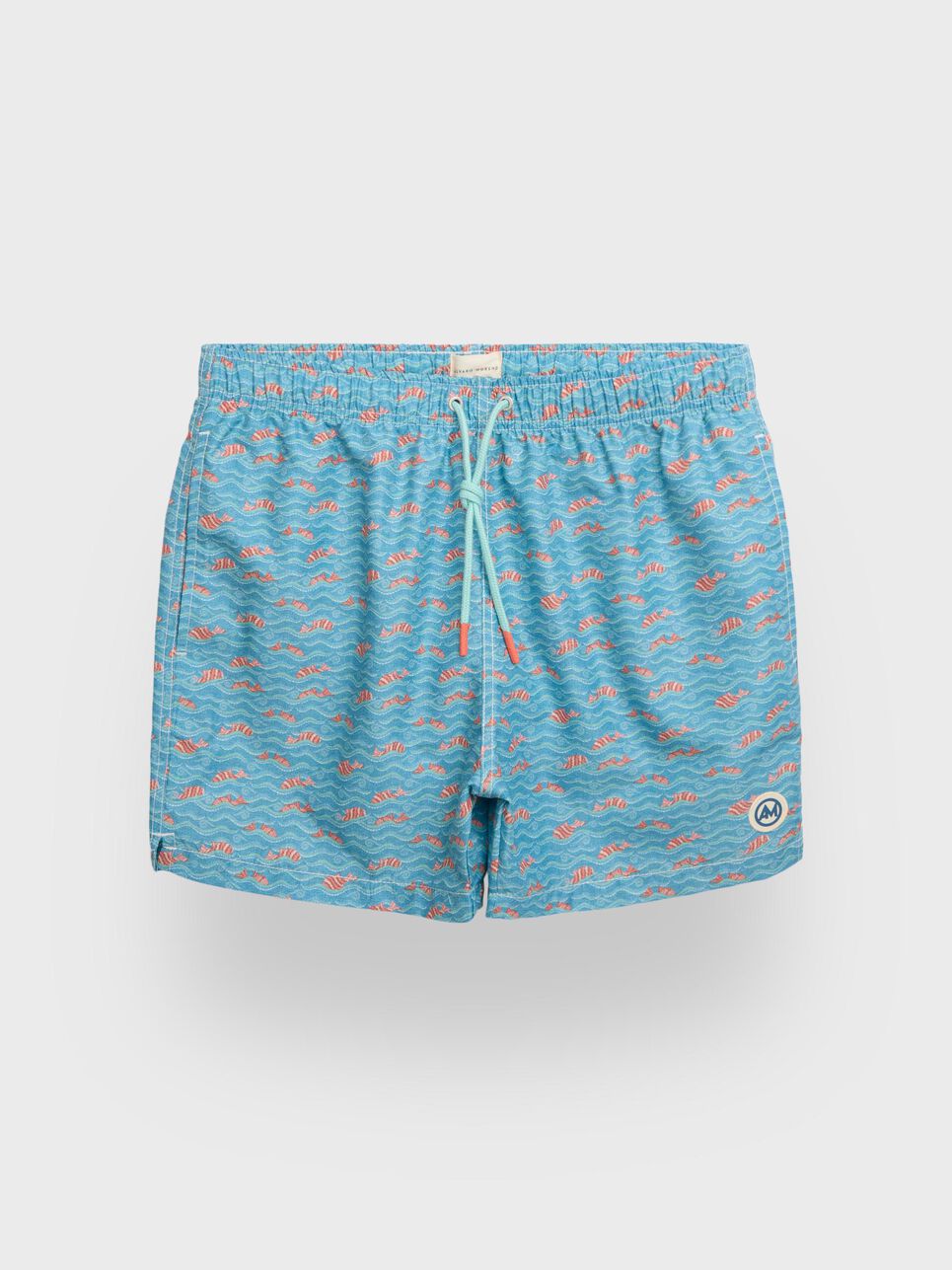 BA&Ntilde;ADOR WAVES